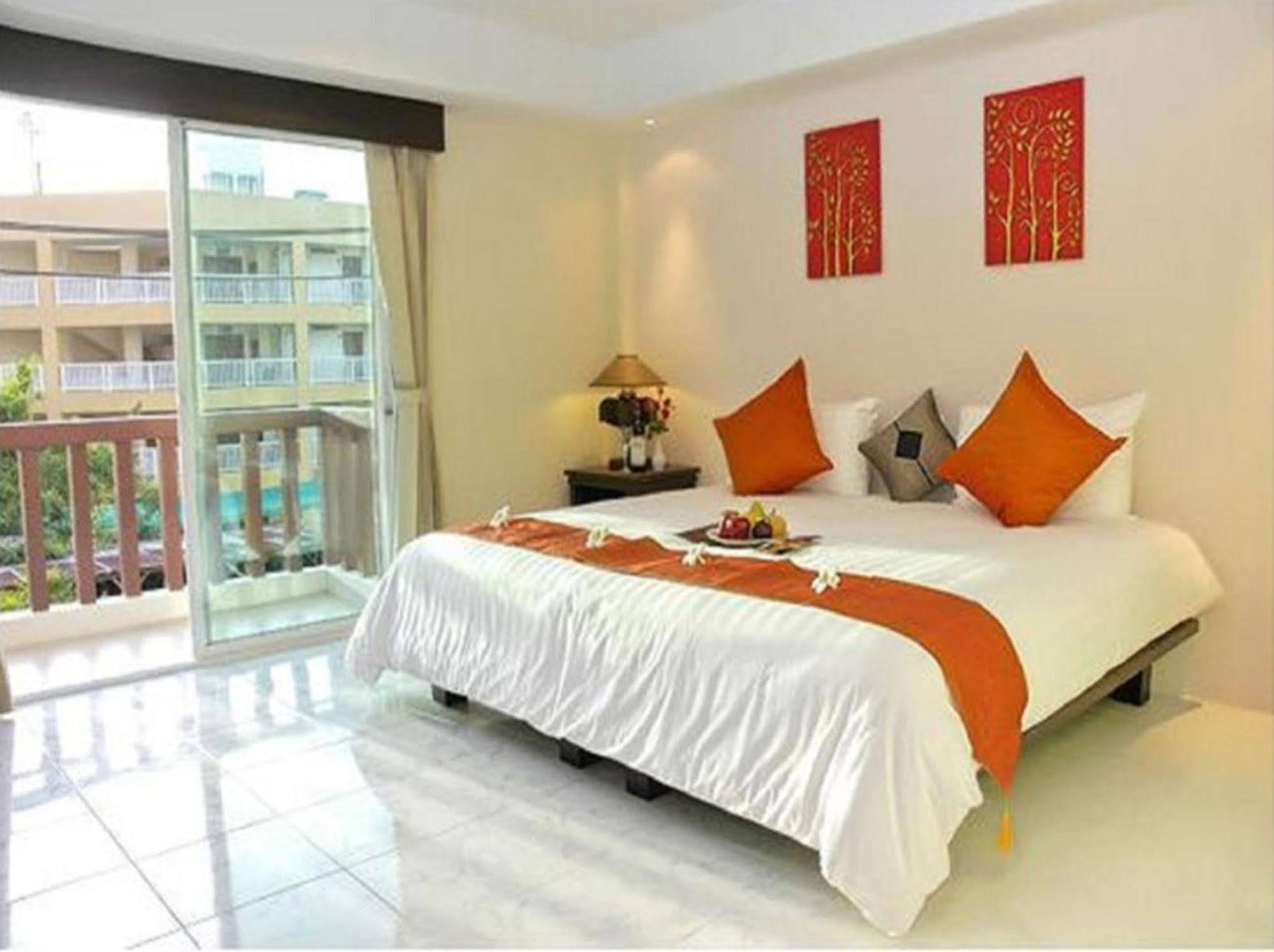 My Hotel - Sha Extra Plus Patong Kültér fotó